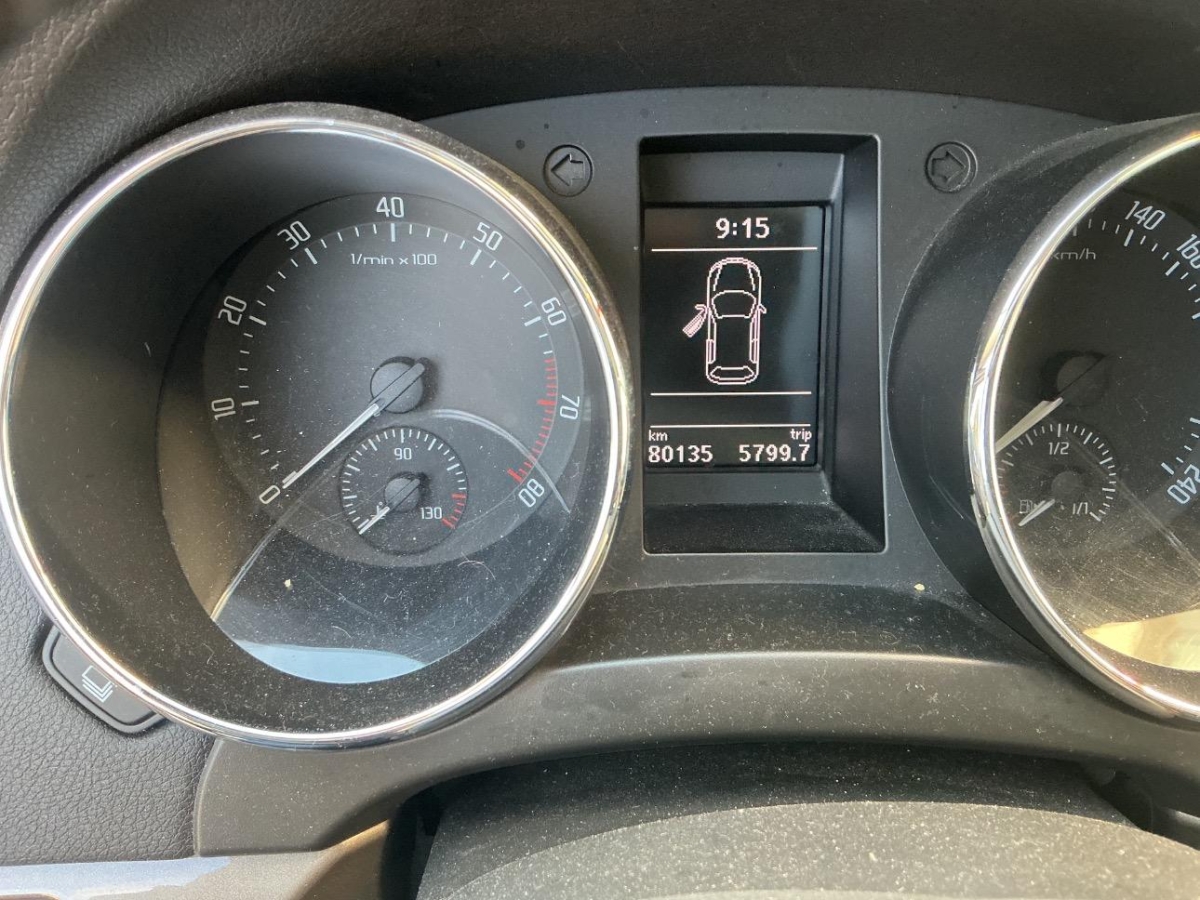 T8