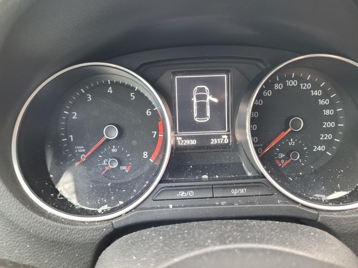 T8