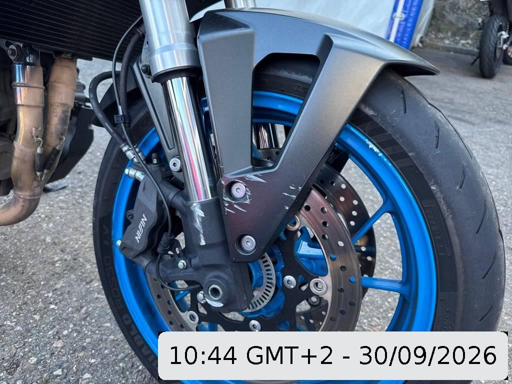 T10