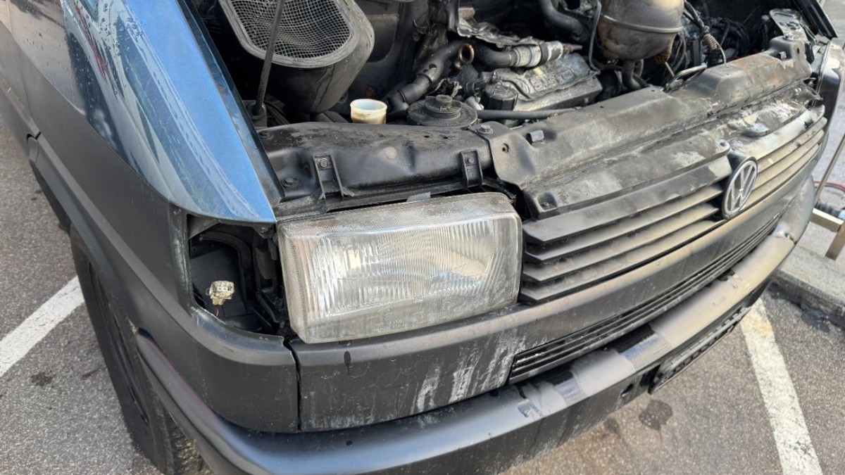 T18