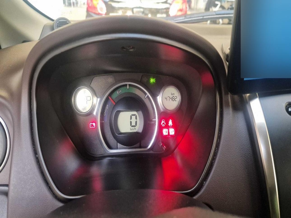 T7