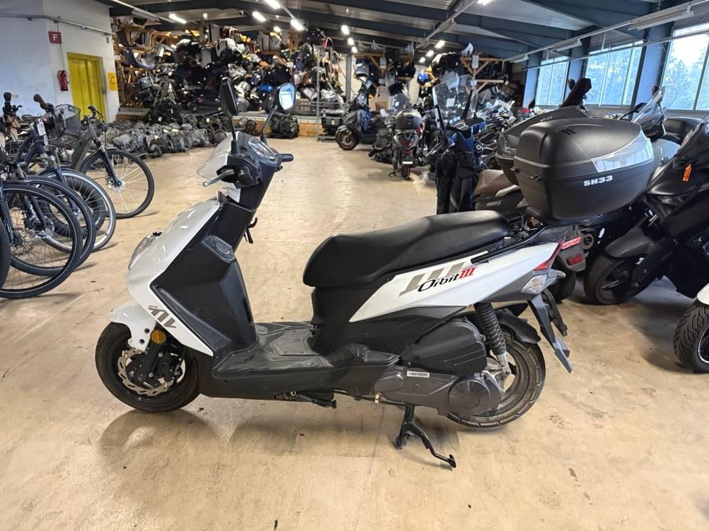 T7