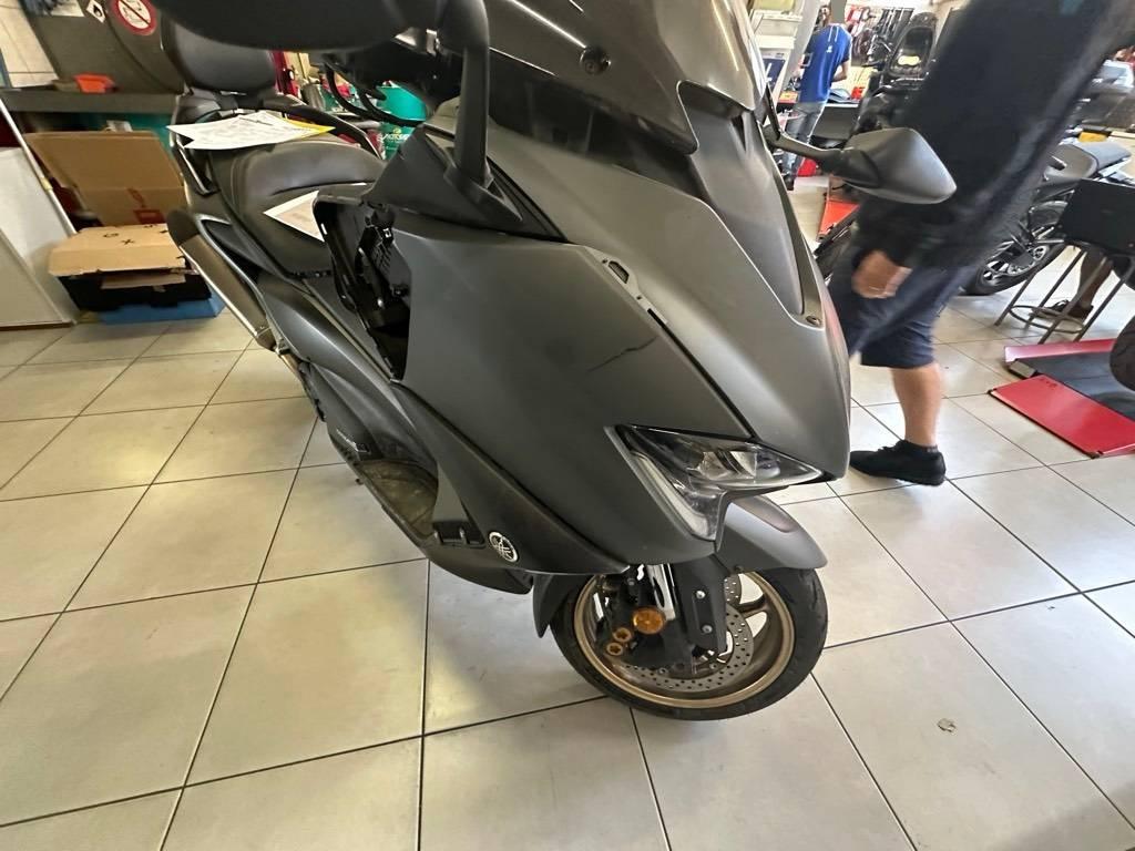 T10
