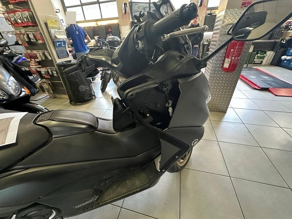 T11