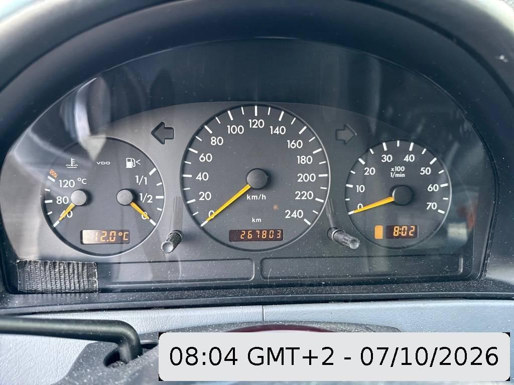 T8