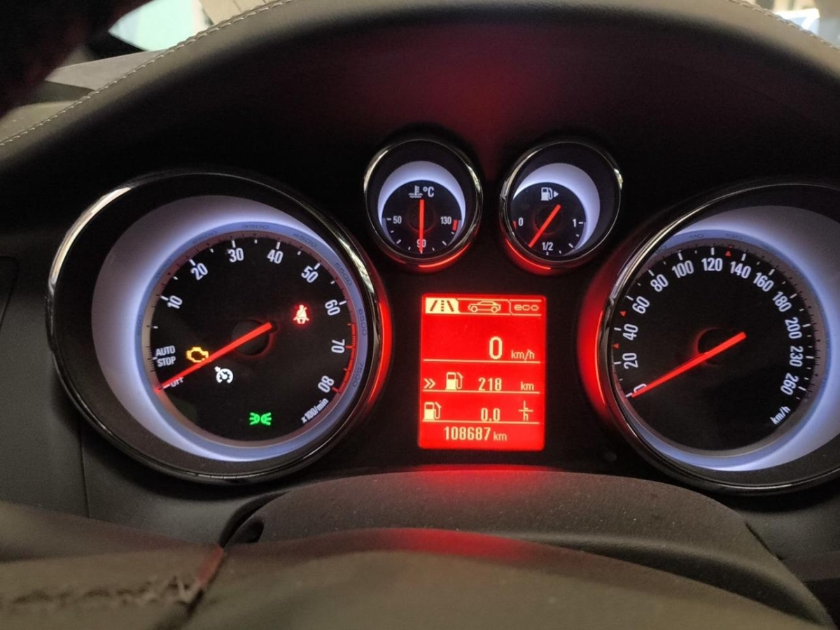 T8