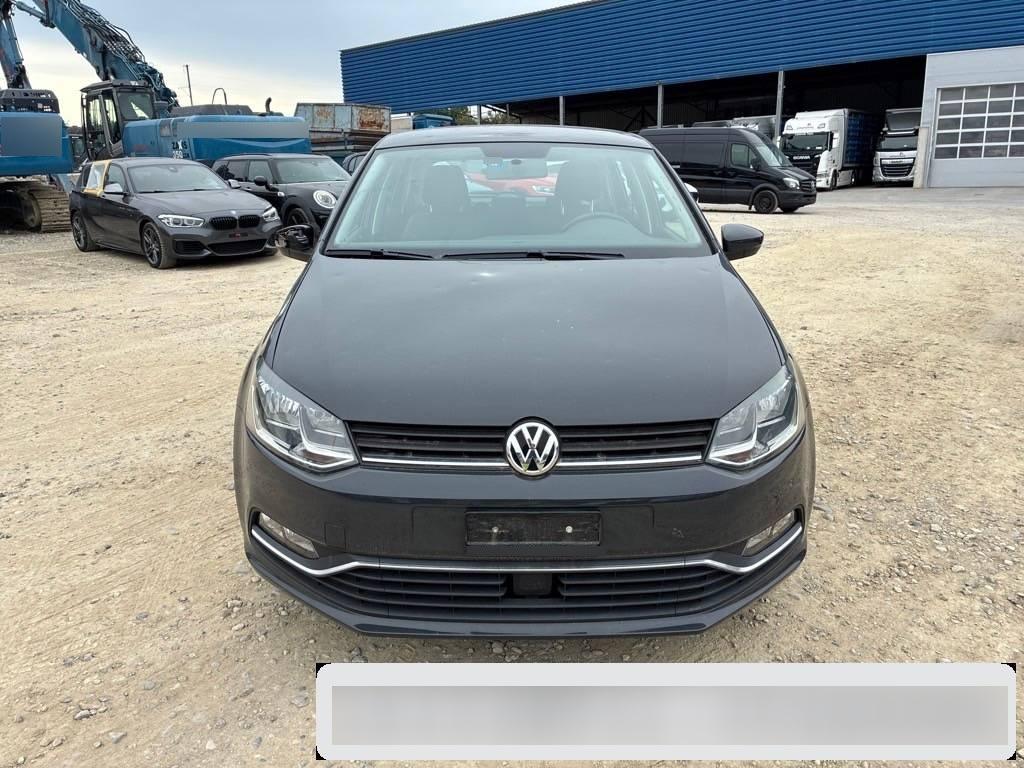T8