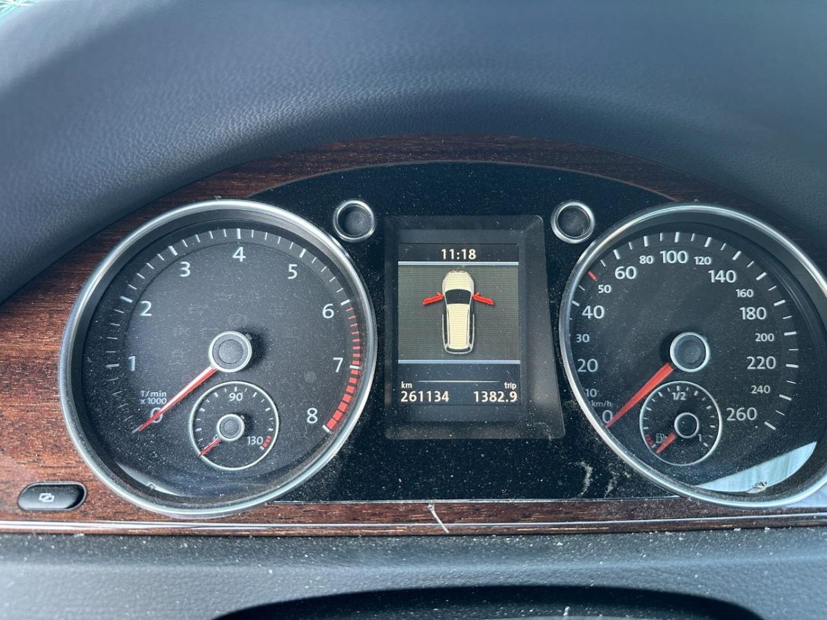 T8