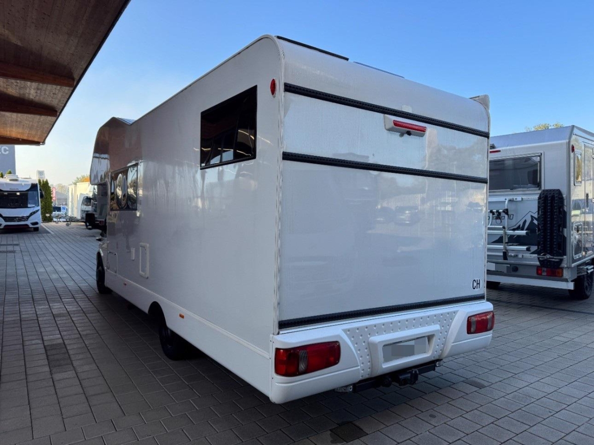 T7