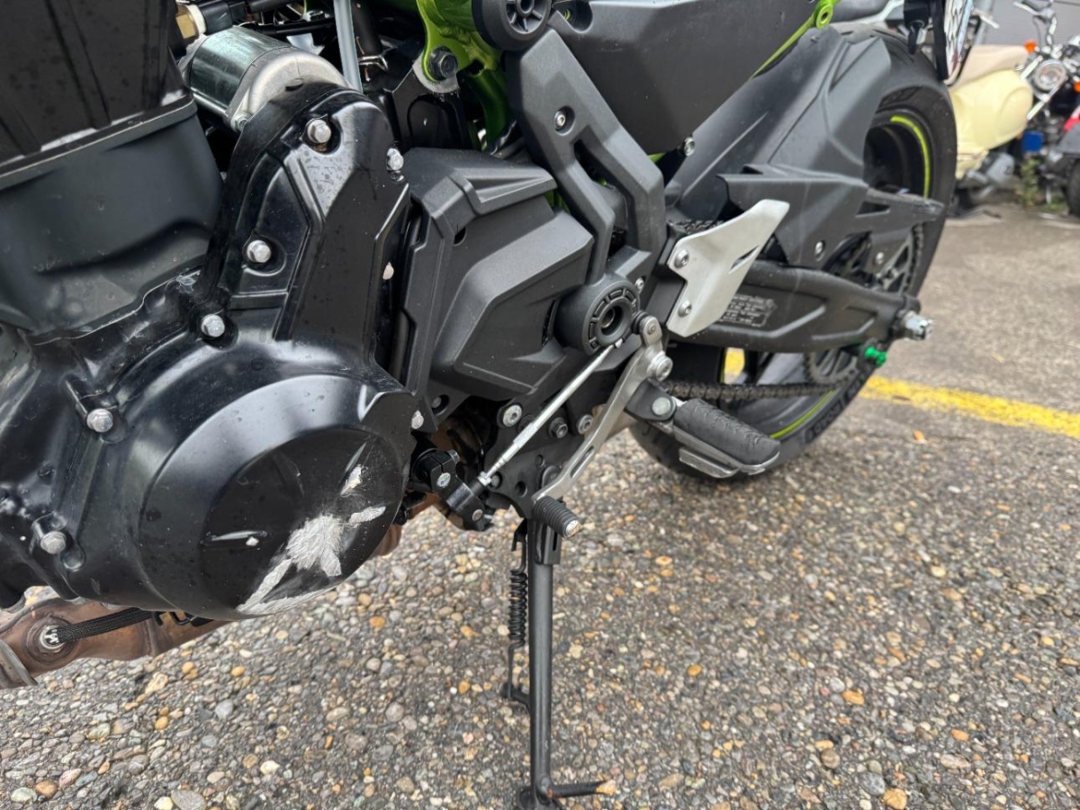 T12