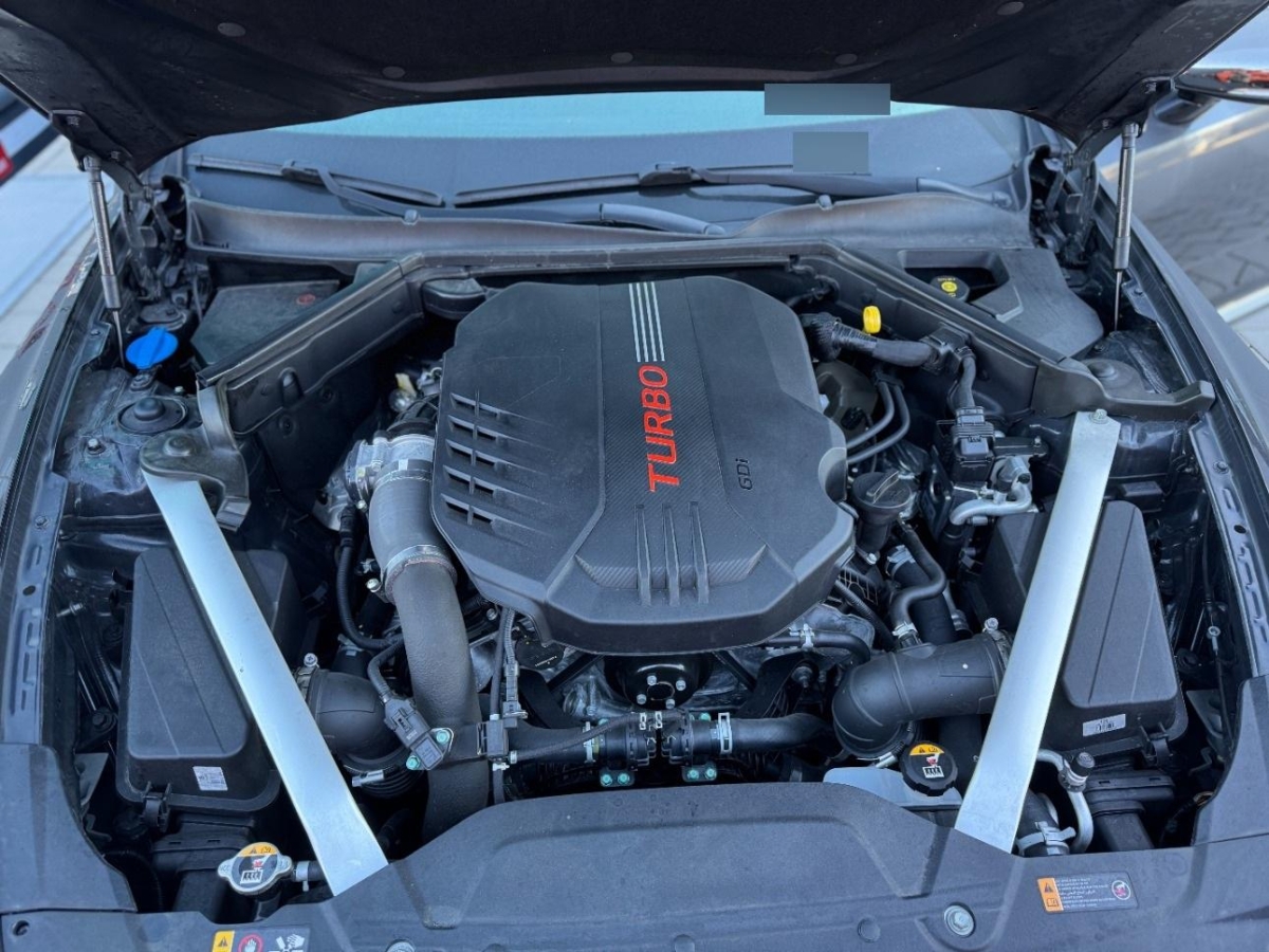 T9