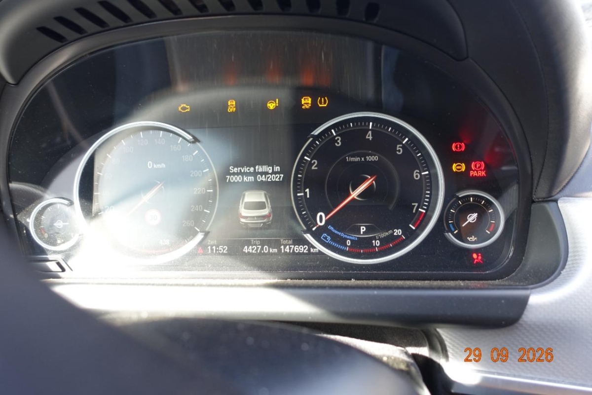 T12