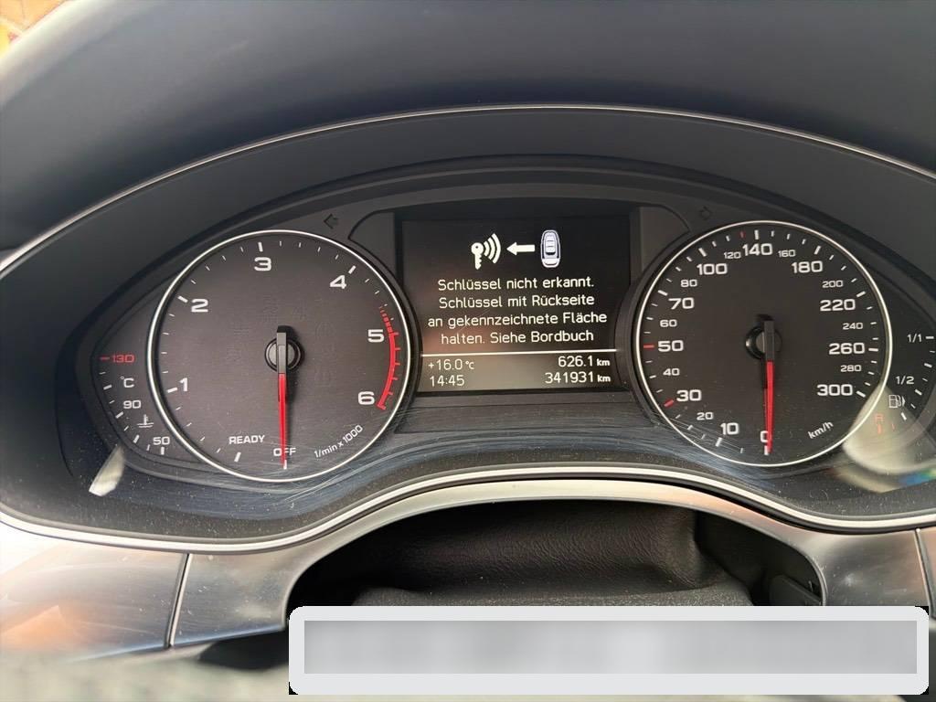 T9