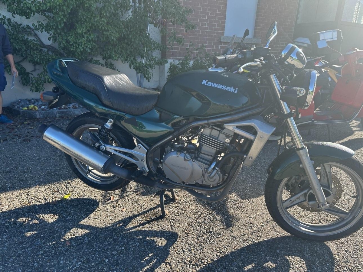 T8