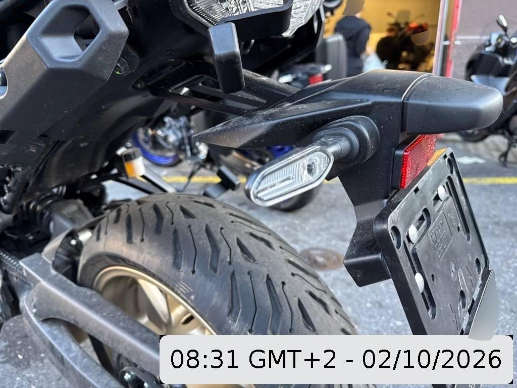 T18