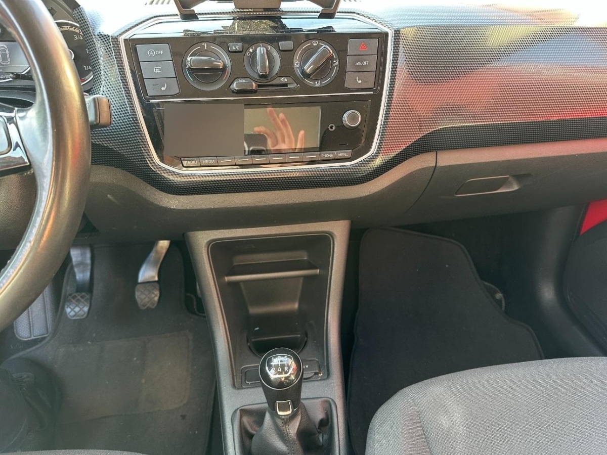 T8