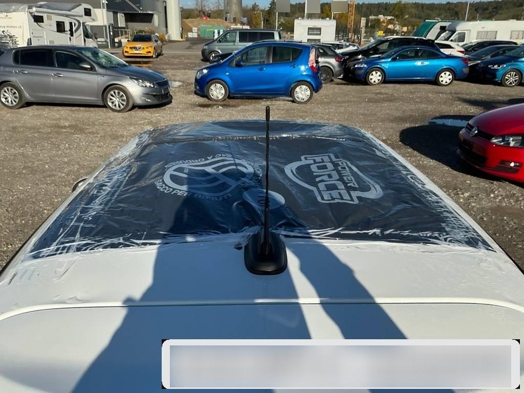 T17