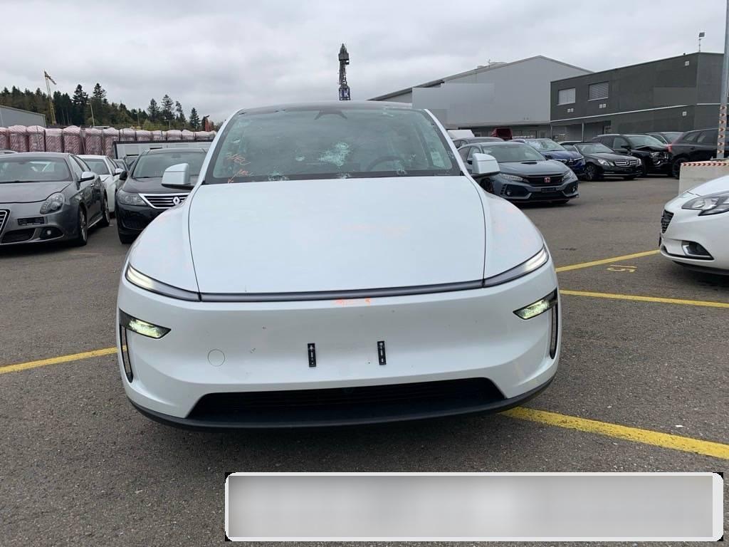 T8