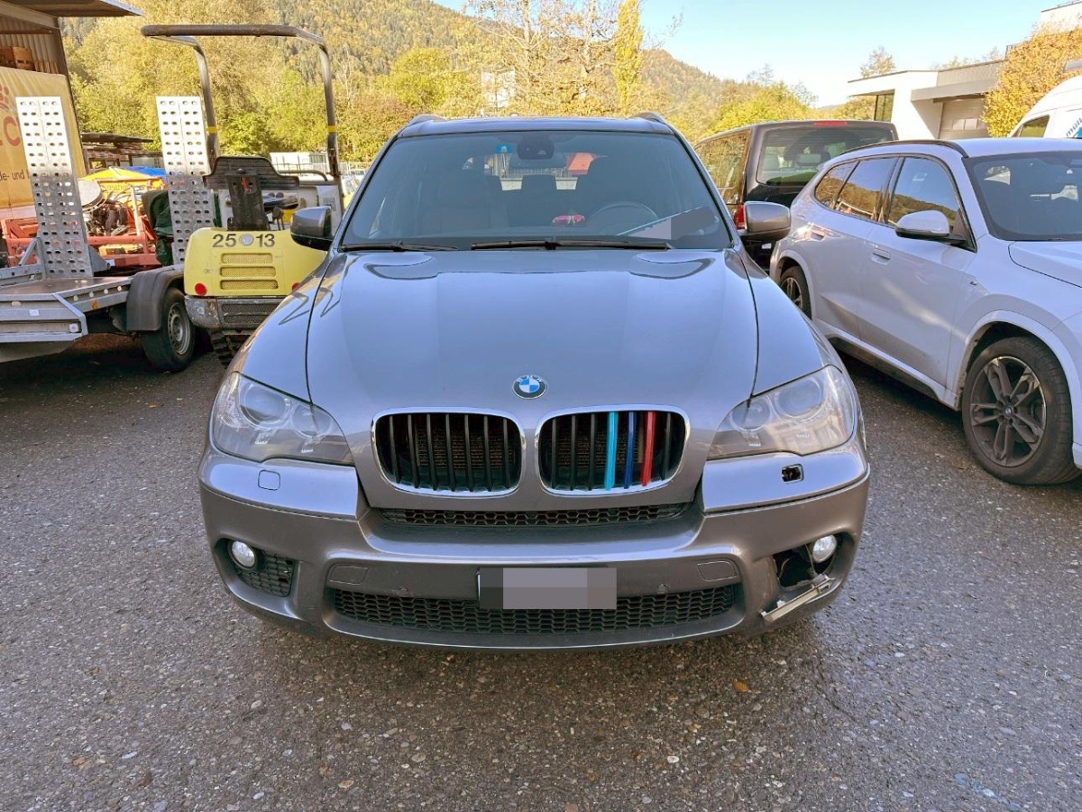 T4